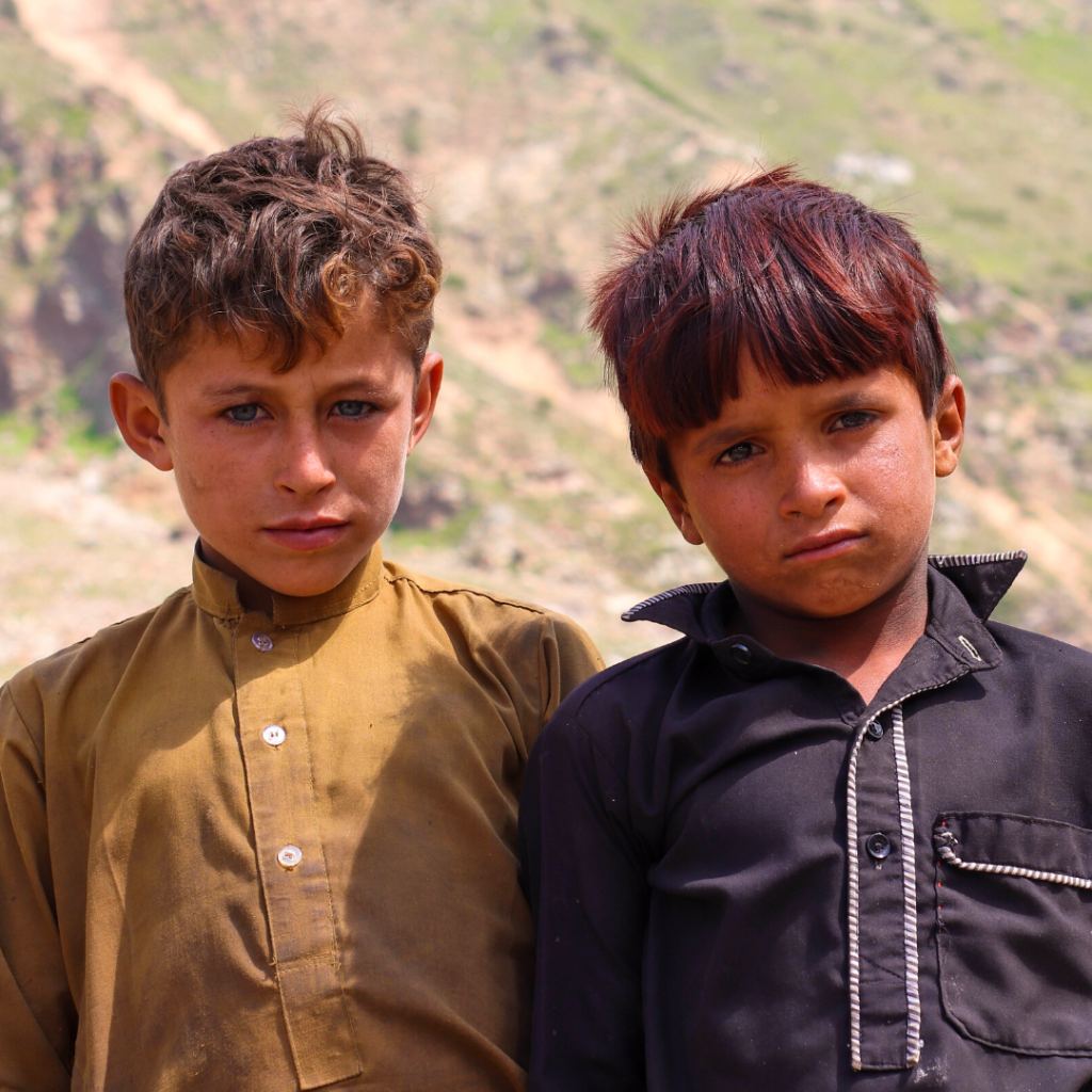 Hardworking children of Naran in Pakistan.